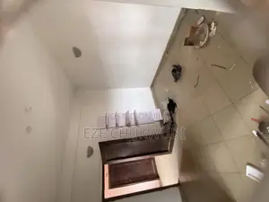 1bdrm Apartment in Close To Unec, Enugu for rent