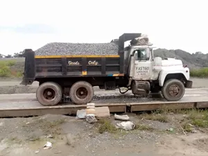 Chipping and Granite Supply to Your Door Step for Solid Construction