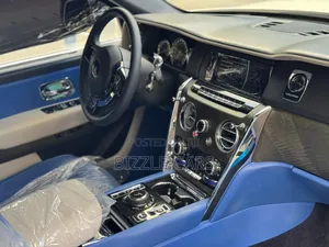 Rolls-Royce Cullinan Base 2021 White