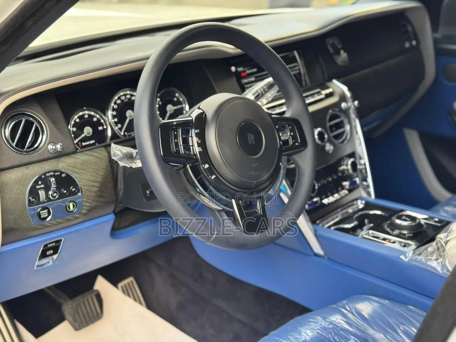 Rolls-Royce Cullinan Base 2021 White