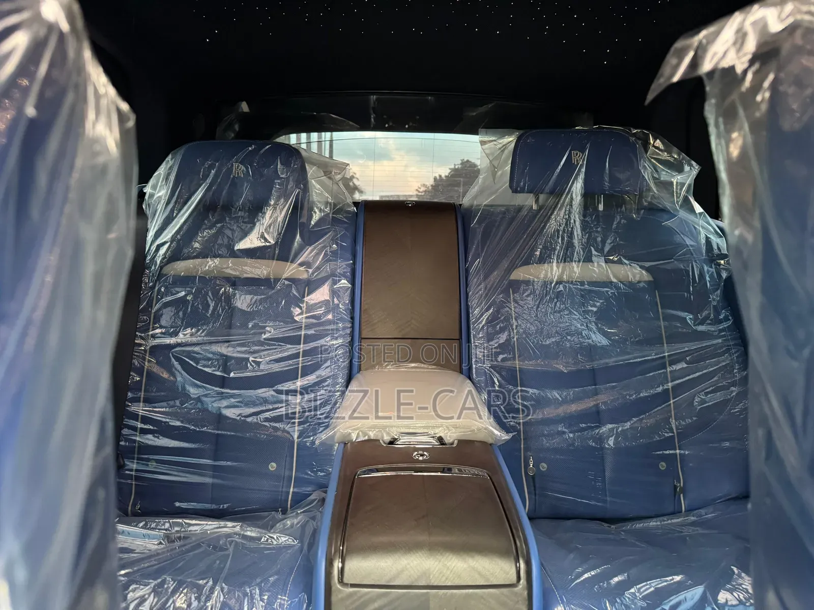 Rolls-Royce Cullinan Base 2021 White