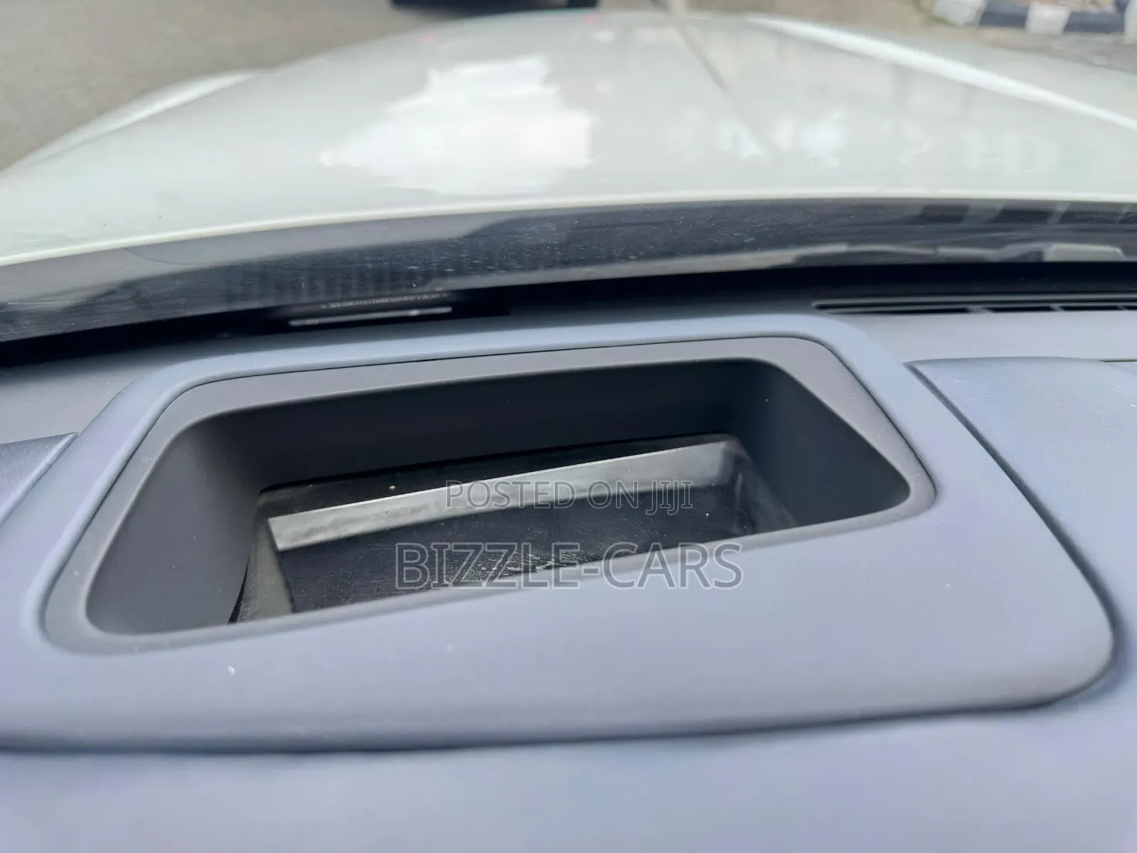 Rolls-Royce Cullinan Base 2021 White