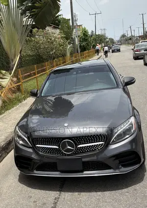 Mercedes-Benz C300 2017 Gray