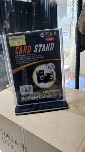 Desktop Card Stand