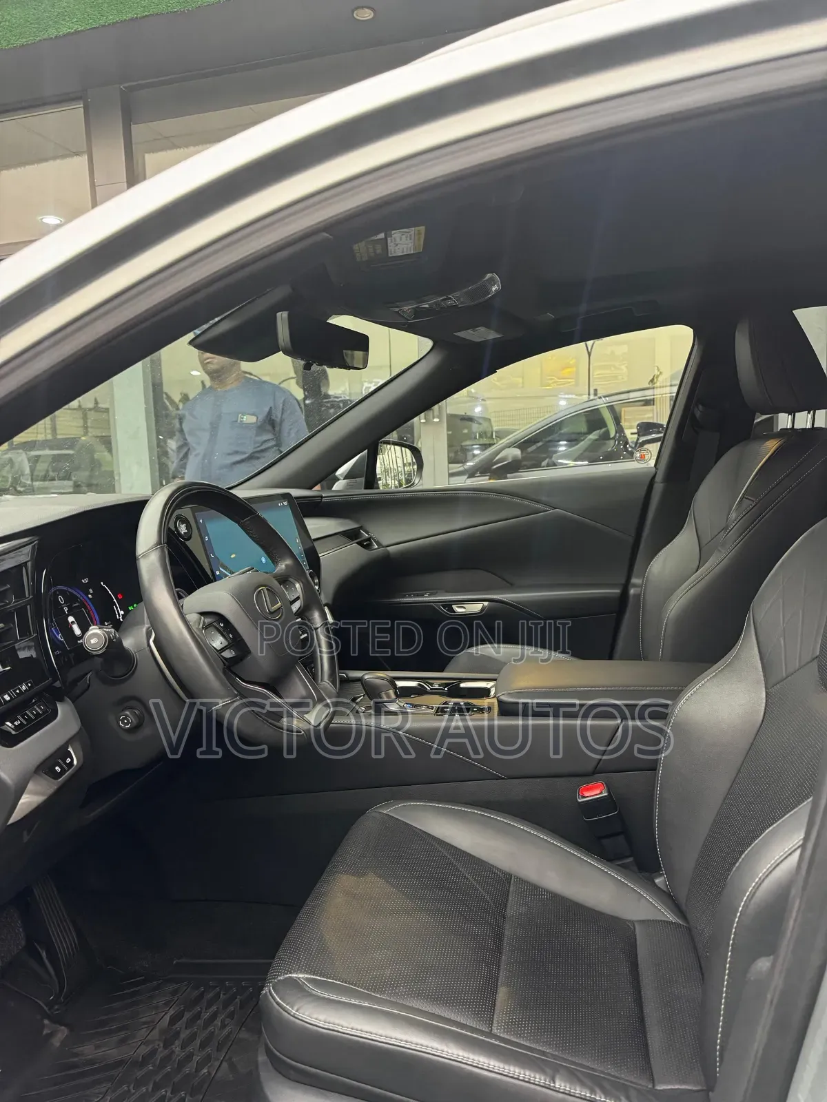 Lexus RX 2024 Silver