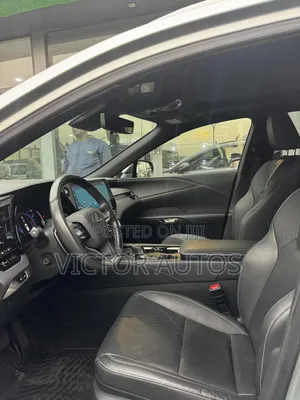 Lexus RX 2024 Silver