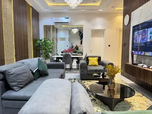 2bdrm Penthouse in Lekki Phase 1 for rent