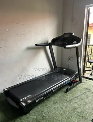 4hp Reebok Treadmill With Incline