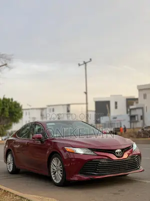Toyota Camry XSE V6 FWD 2020 Red