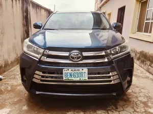 Toyota Highlander 2016 Blue