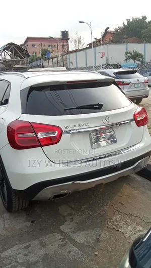 Mercedes-Benz GLC-Class 2018 White