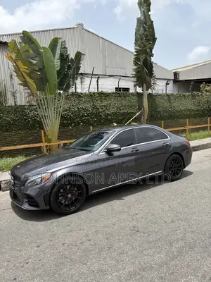 Mercedes-Benz C300 2017 Gray