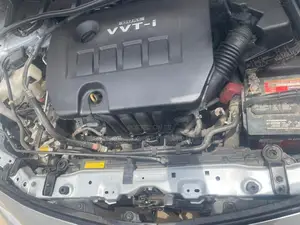 Toyota Corolla LE 4dr Sedan (1.8L 4cyl 4A) 2010 Silver