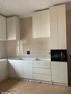 Kitchen Cabinet