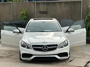 Mercedes-Benz E350 2011 White