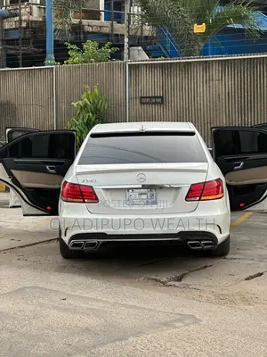 Mercedes-Benz E350 2011 White