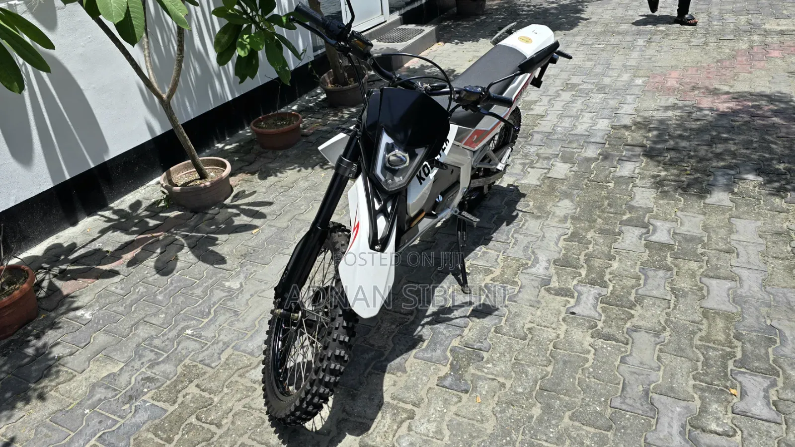 Motorcycle 2024 White