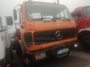 1617 Tipper With Hiab Crane (Foreign Used)