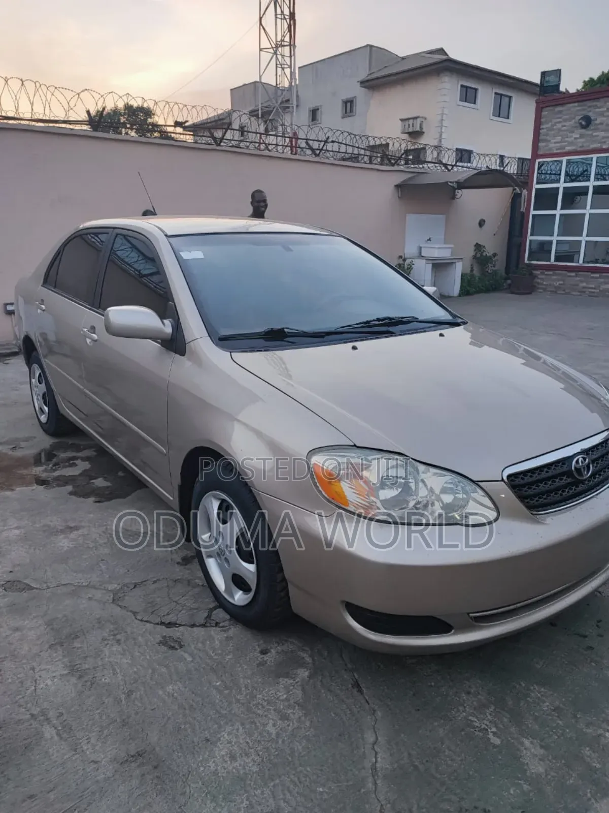 Toyota Corolla CE 2006 Gold
