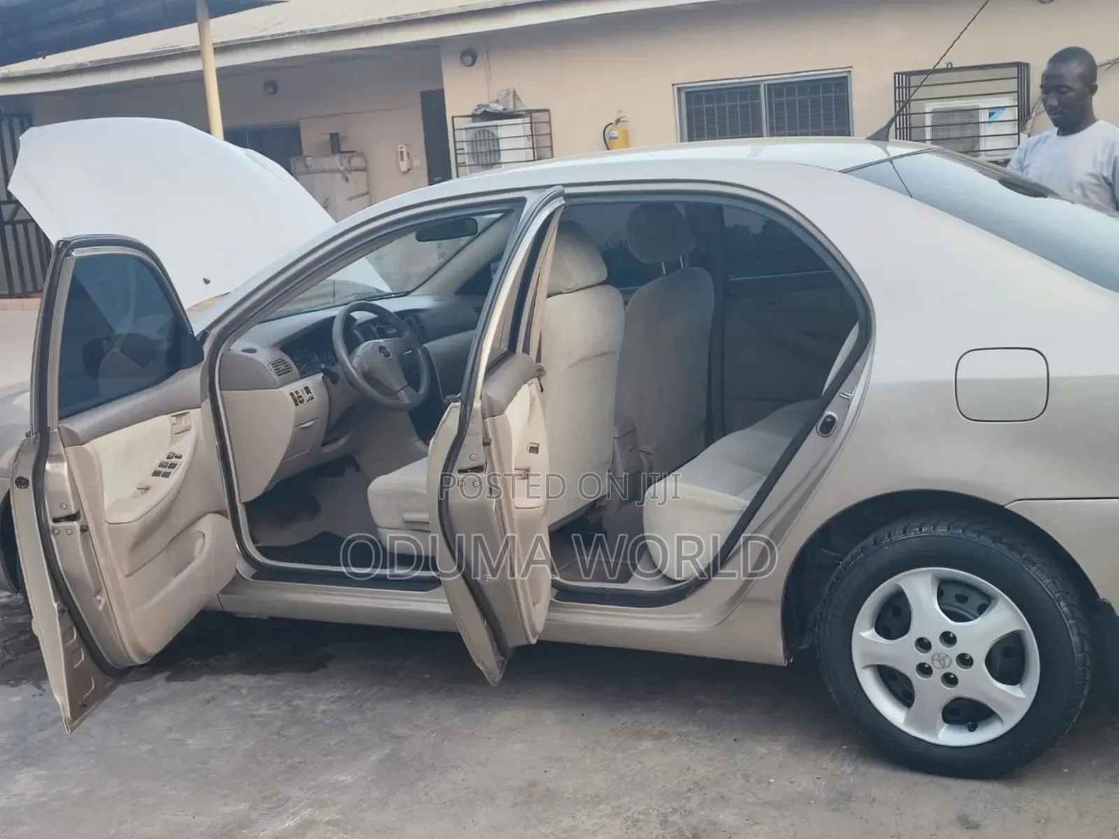 Toyota Corolla CE 2006 Gold