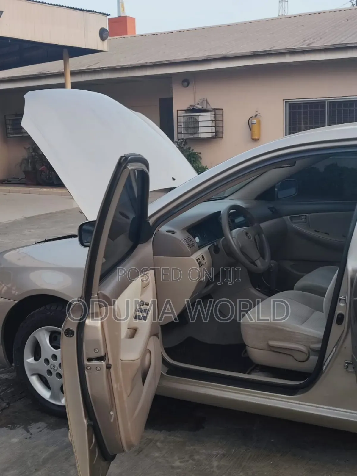 Toyota Corolla CE 2006 Gold