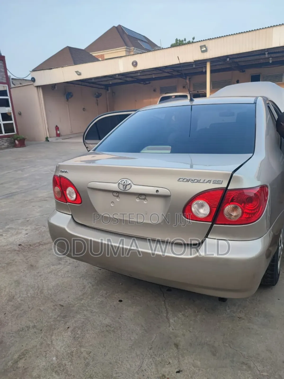 Toyota Corolla CE 2006 Gold