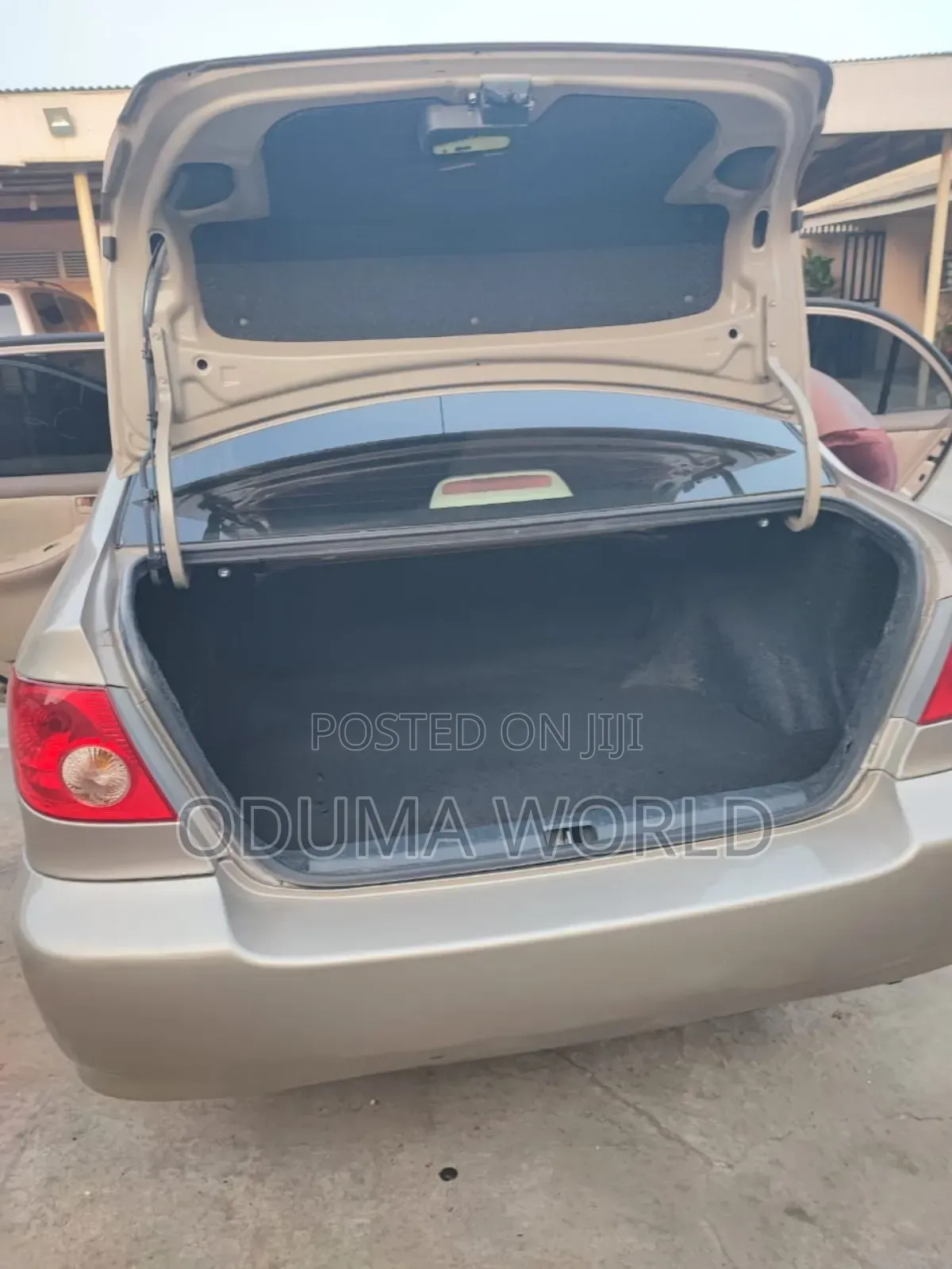 Toyota Corolla CE 2006 Gold