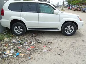 Lexus GX 470 2004 White