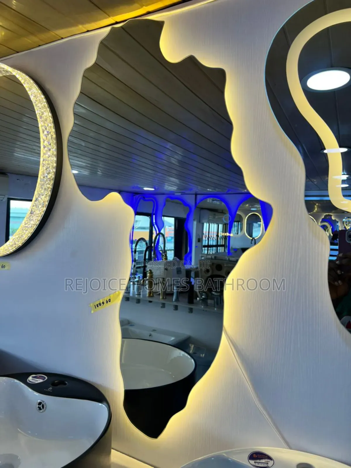 Luxury Africa Map Shaped Led Mirror With Backlight