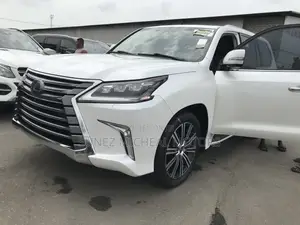 Lexus LX 570 AWD 2020 White