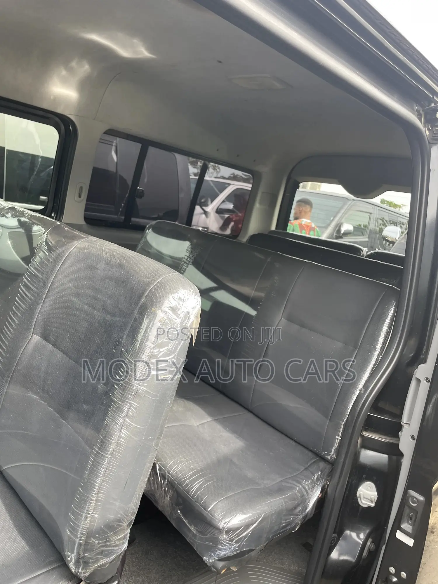 Toyota HiAce 2012 Green