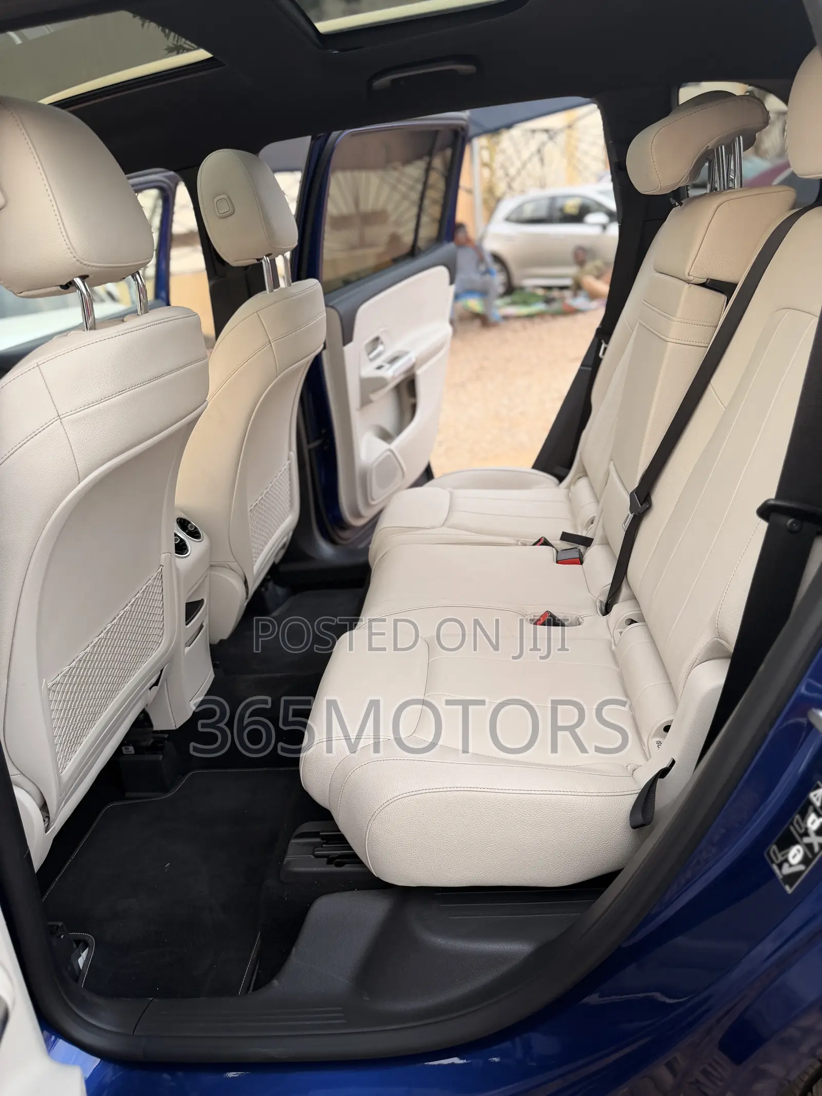 Mercedes-Benz GLB-Class 2021 Blue