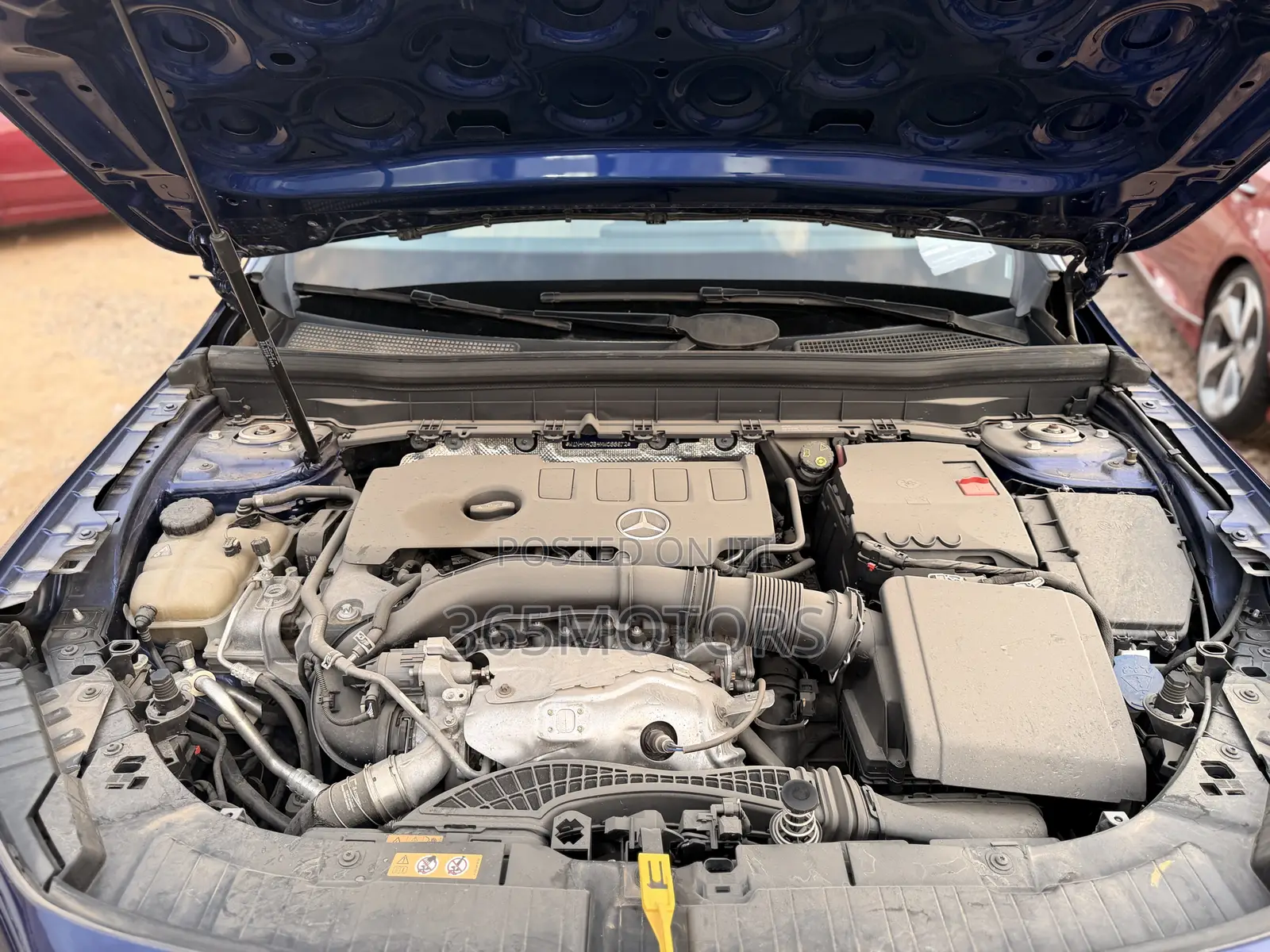 Mercedes-Benz GLB-Class 2021 Blue