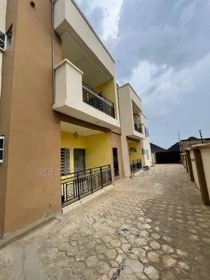 2bdrm Apartment in Adron Estate, Akala Express for rent
