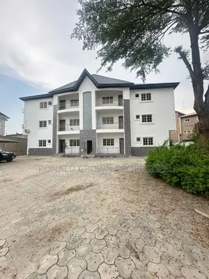 3bdrm Apartment in Ikota for sale