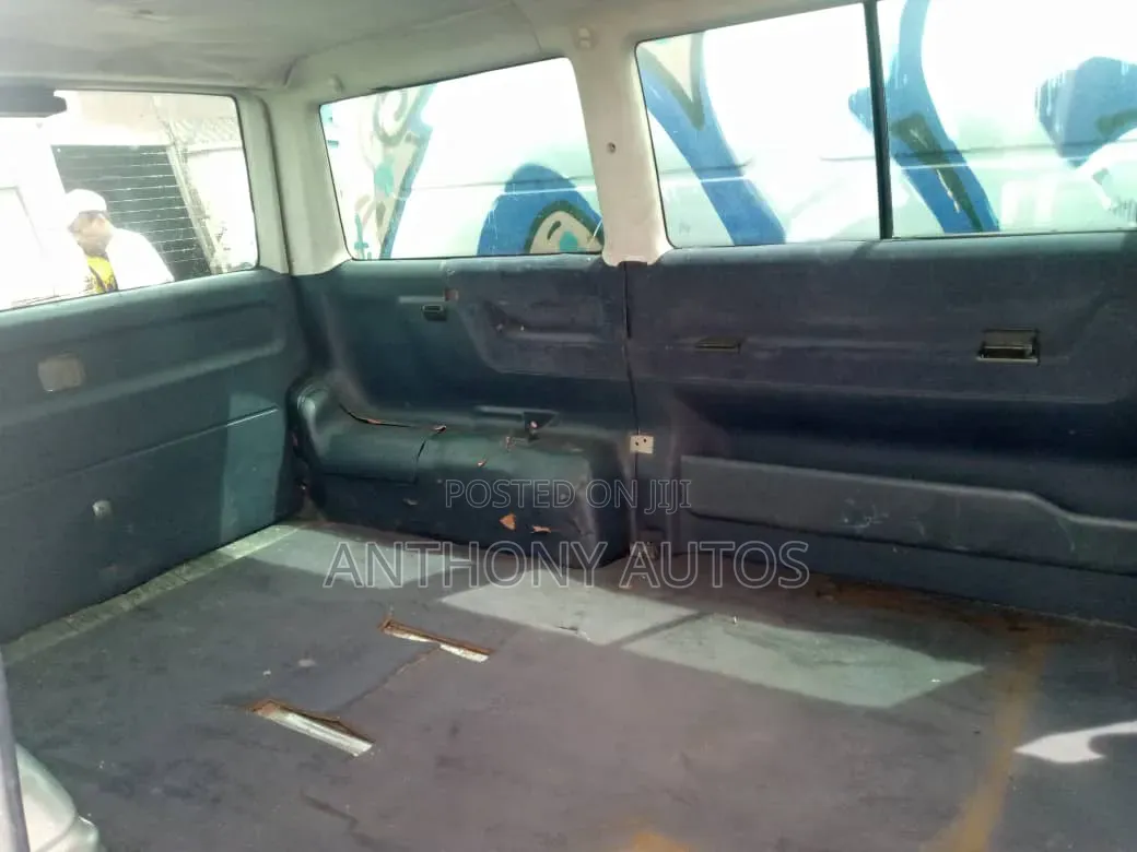 Volkswagen Transporter 2004 Grey