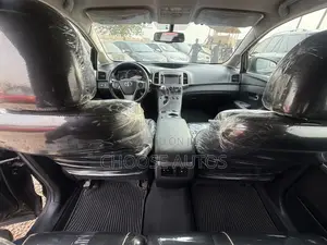 Toyota Venza LE 2014 Black