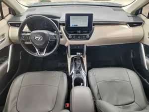 Toyota Corolla Cross XLE AWD 2023 Blue