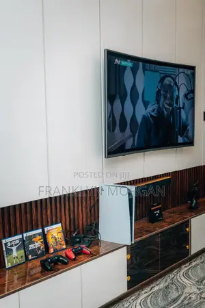 Furnished 2bdrm Apartment in Crown, Jahi for rent