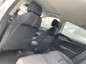 Honda Civic 2019 White