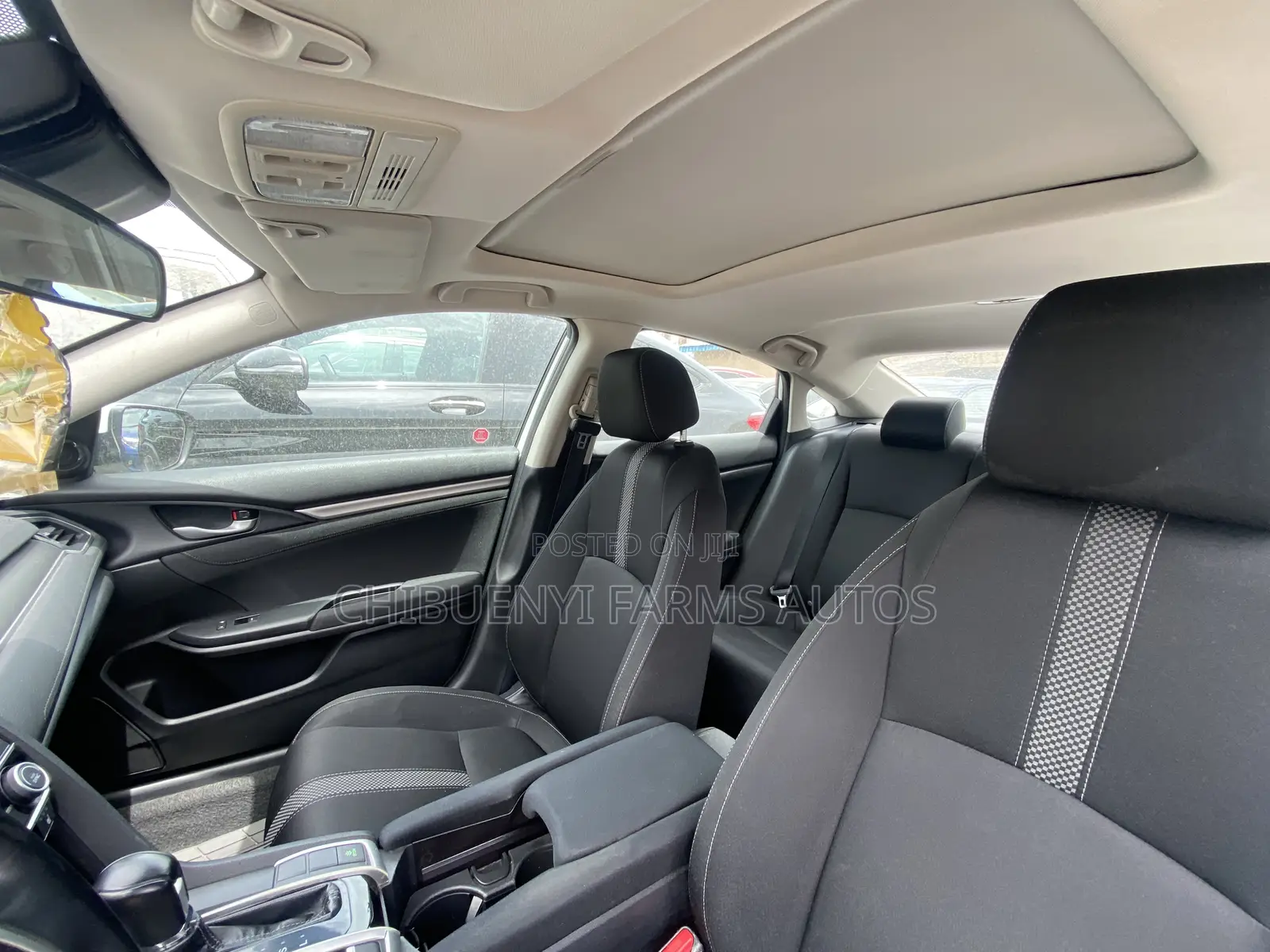 Honda Civic 2019 White