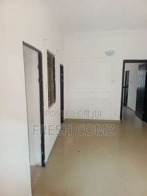 Mini Flat in Close To Mobil Road for rent