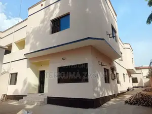 5bdrm Duplex in Wuse 2 for rent