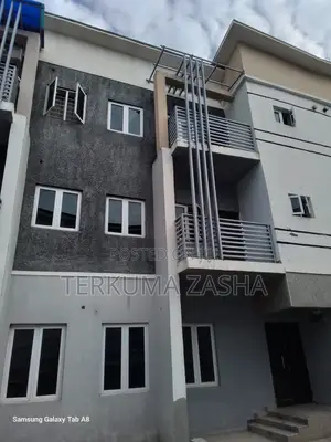 4bdrm Townhouse / Terrace in Wuye for rent