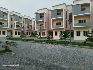 4bdrm Townhouse/Terrace in Dawaki for sale