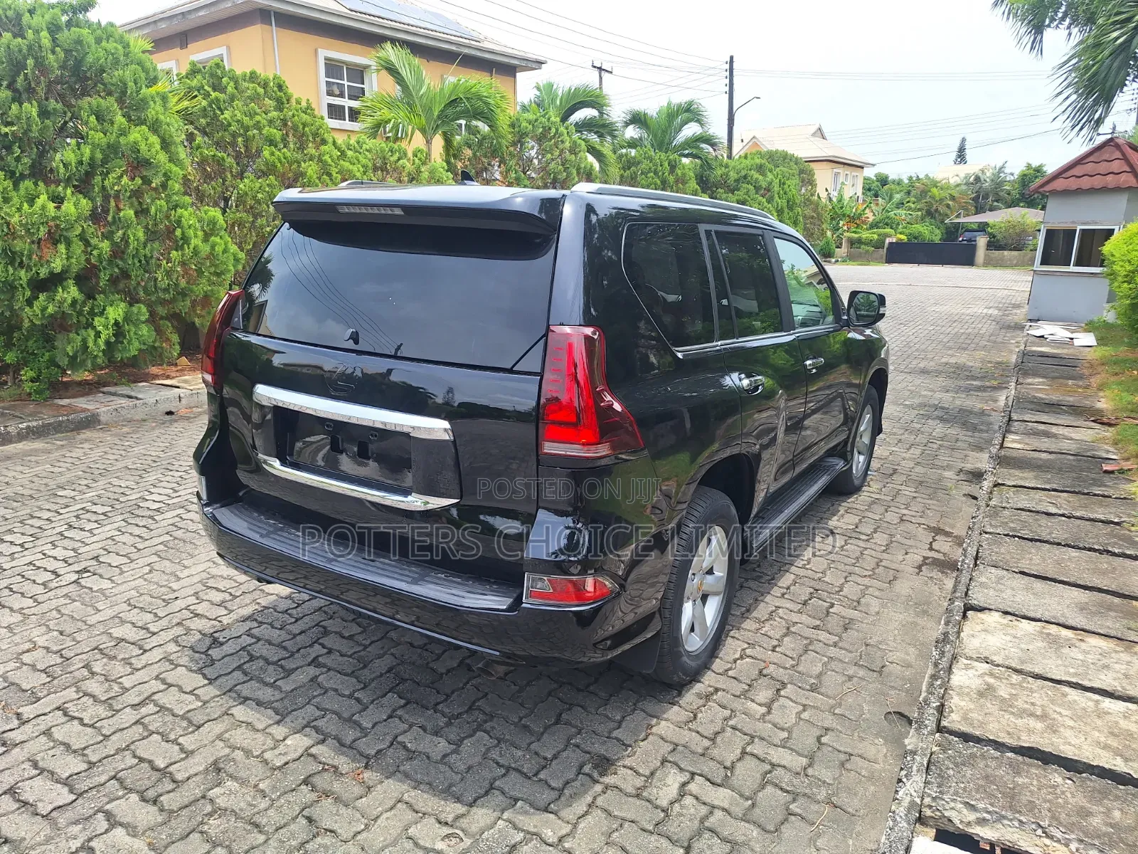Lexus GX 460 2010 Black