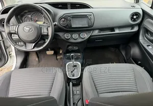 Toyota Yaris 2019 White