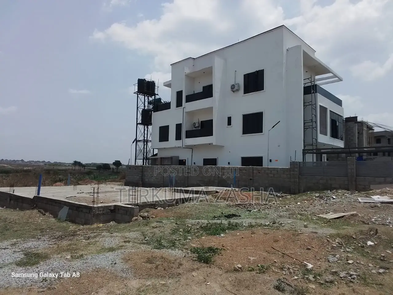 N85m Marlargo Estate Plot