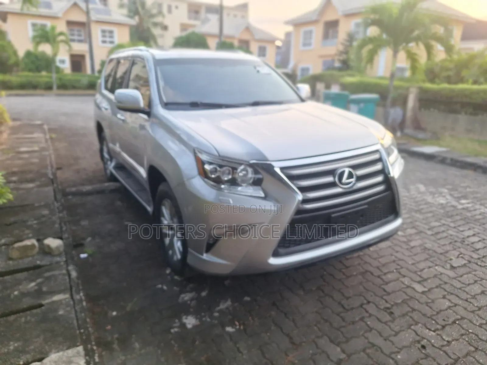 Lexus GX 460 Base 2016 Silver
