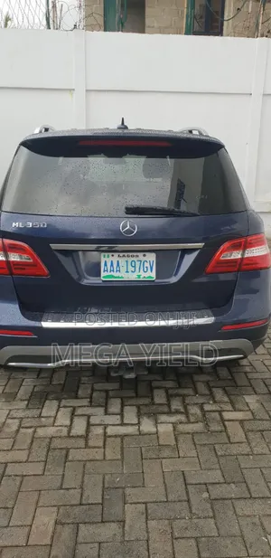 Mercedes-Benz M Class ML 350 4Matic 2012 Gray